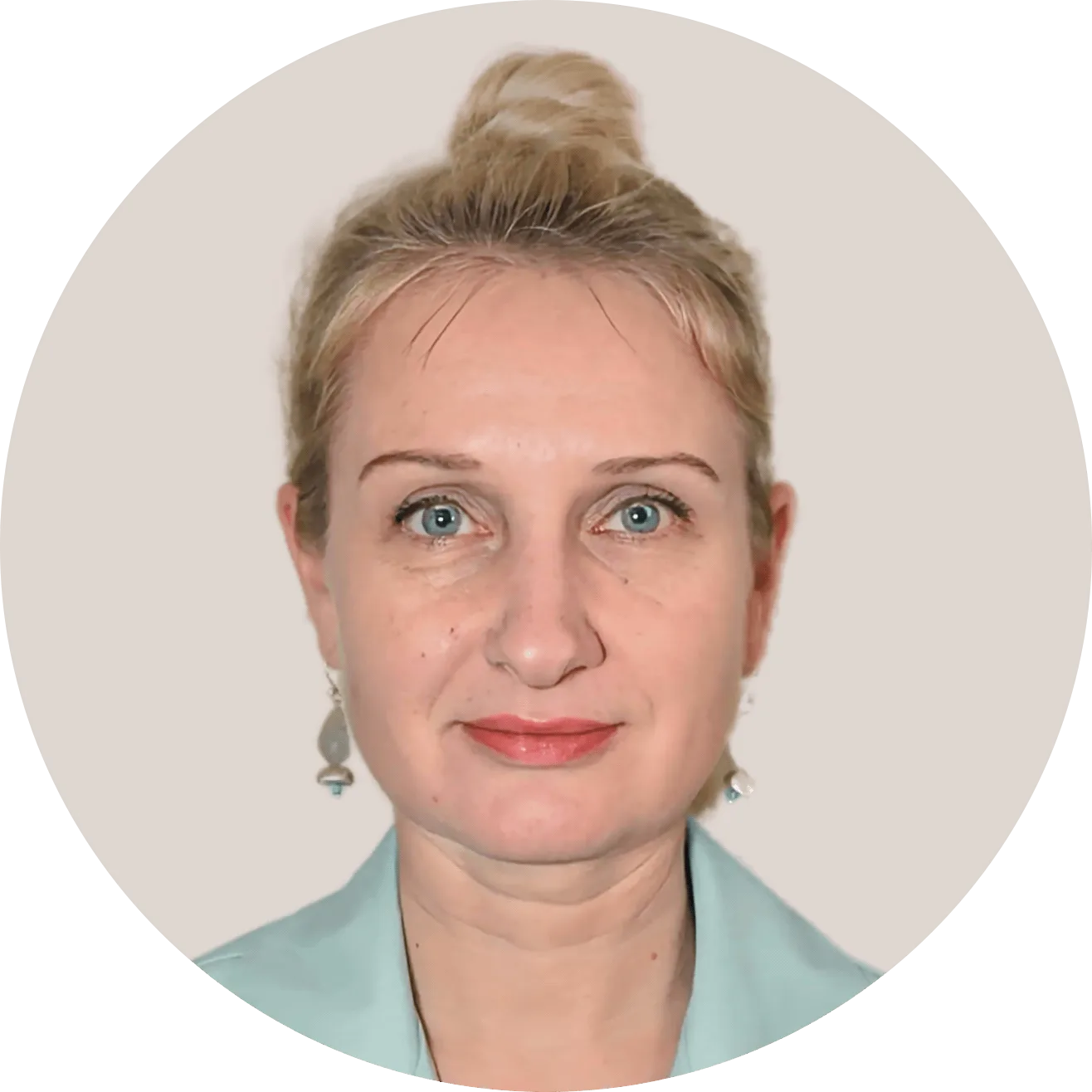 Loreta-Stankuniene-osteopatas-osteopatijos-centras-lt-circle-2 Loreta-Stankuniene-osteopatija-